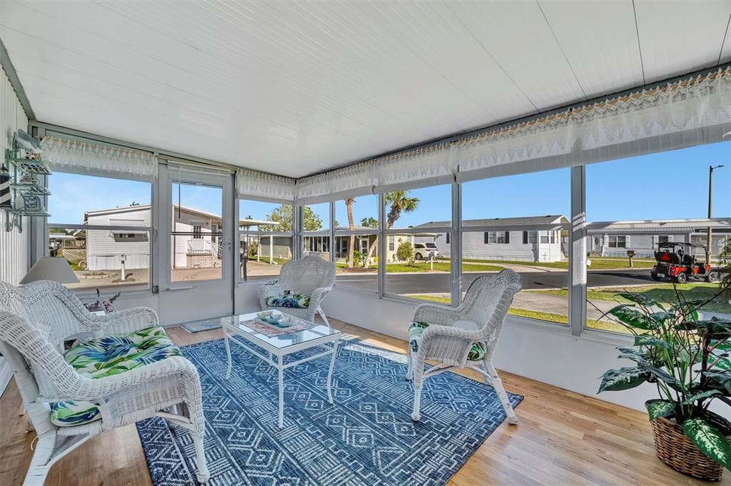 128 E SAINT JOHNS WAY, APOLLO BEACH, FL 33572 — zdjęcie 4