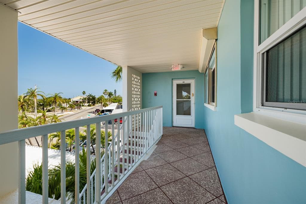 6161 GULF WINDS DRIVE # 338, ST PETE BEACH, FL 33706 — zdjęcie 4