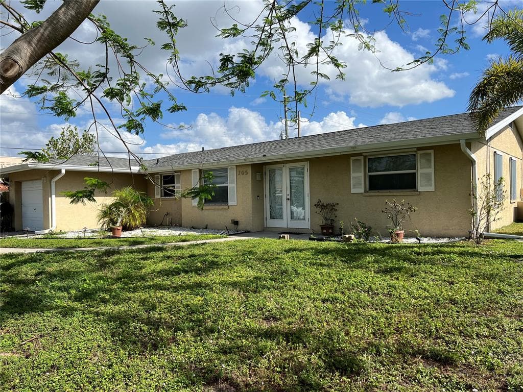 705 CRESTVIEW CIRCLE NW, PORT CHARLOTTE, FL 33948