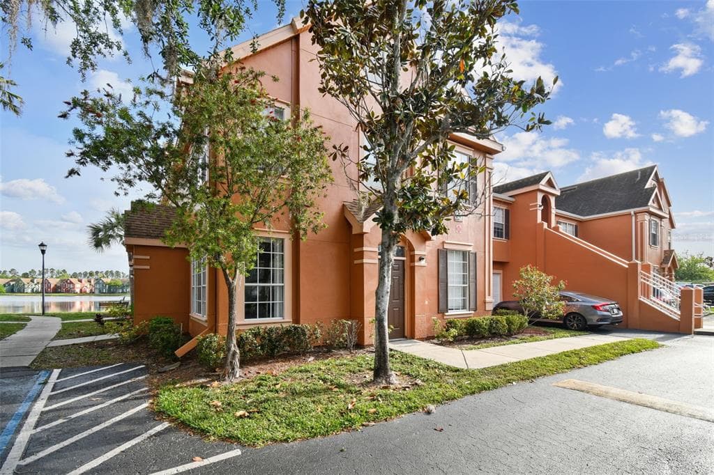 9740 LAKE CHASE ISLAND WAY # 9740, TAMPA, FL 33626 — zdjęcie 2