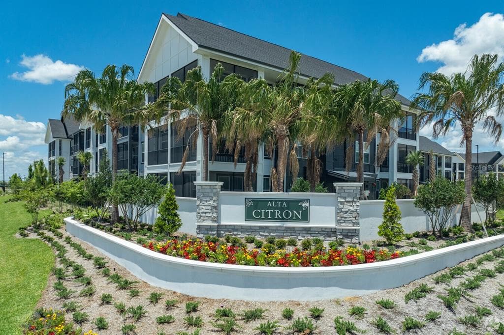 3020 BASE BOULEVARD # B2, DAVENPORT, FL 33837
