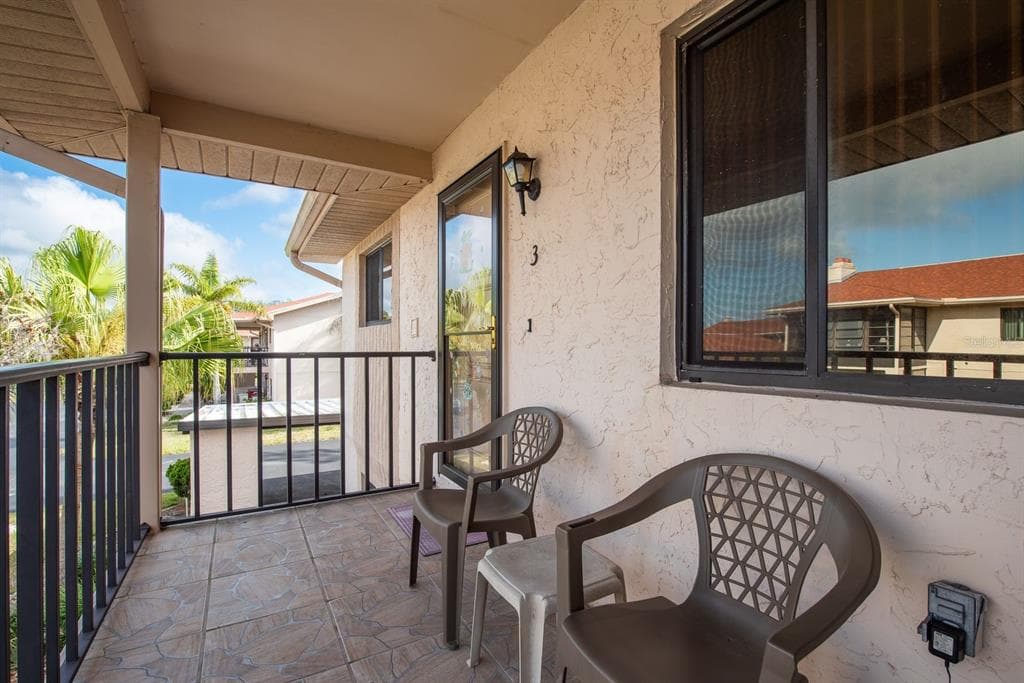 9910 EAGLES POINT CIRCLE # 3, PORT RICHEY, FL 34668 — zdjęcie 4