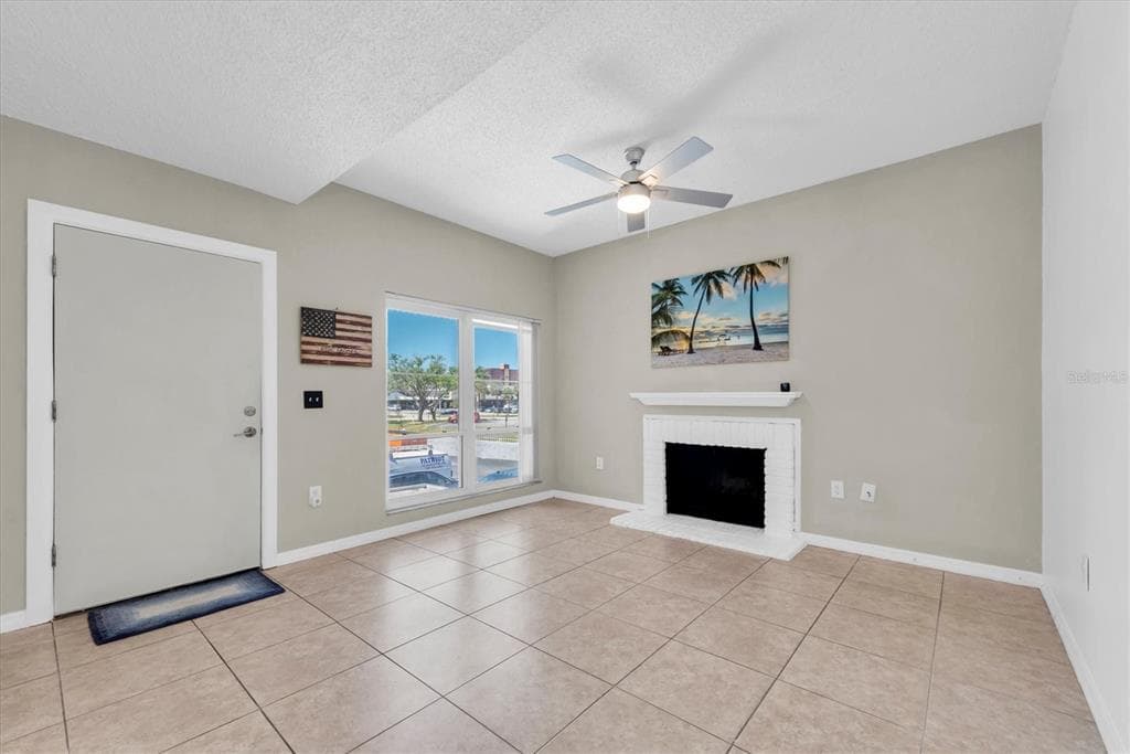 171 MEDALLION BOULEVARD # F, MADEIRA BEACH, FL 33708 — zdjęcie 4
