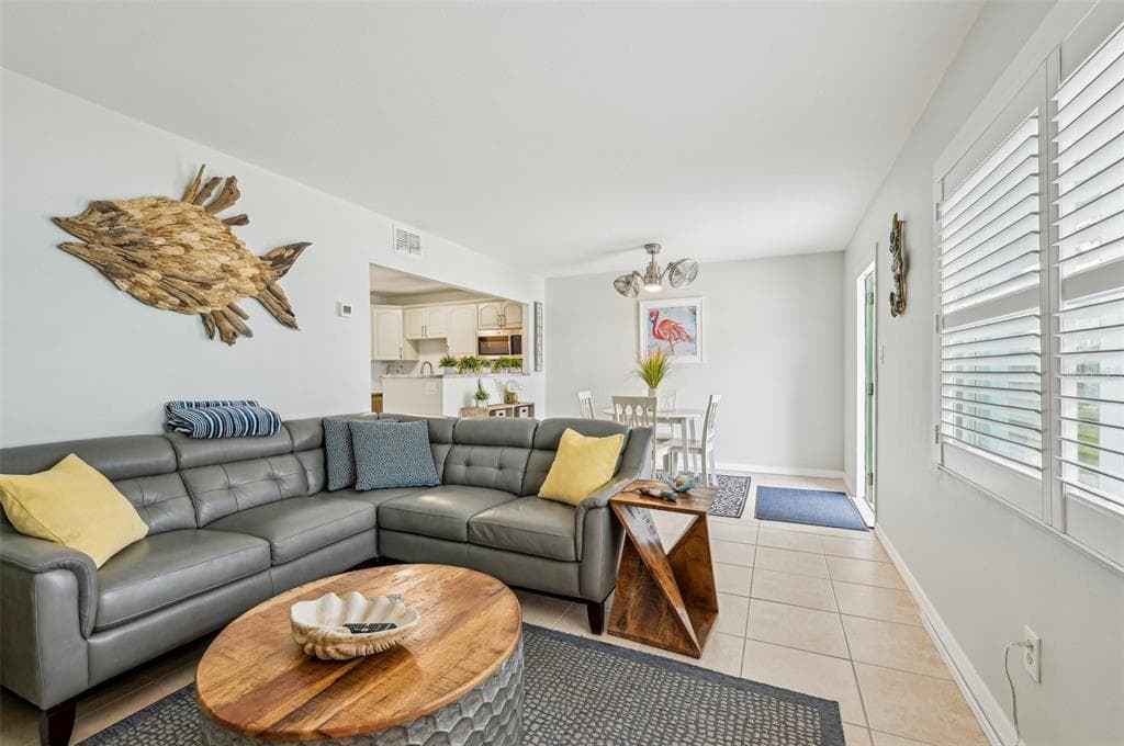 117 7TH STREET N # 5, BRADENTON BEACH, FL 34217 — zdjęcie 5