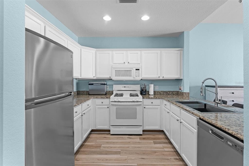 1322 SEVEN EAGLES CT # 301, REUNION, FL 34747 — zdjęcie 3