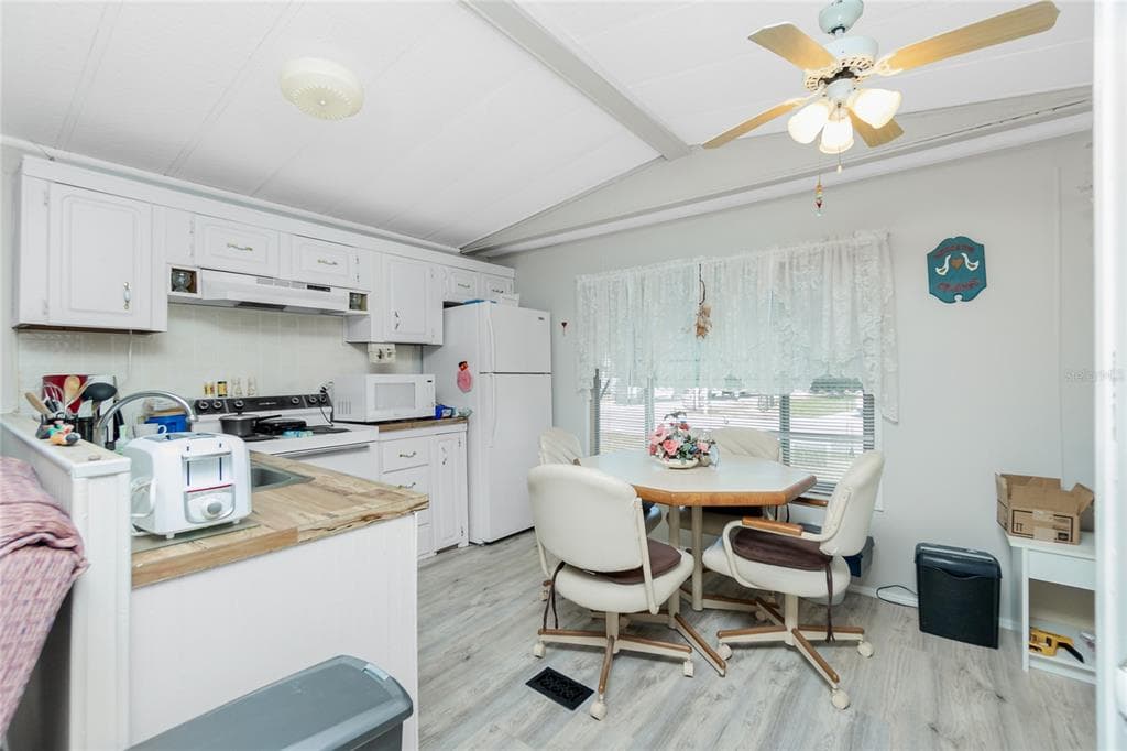 7369 CANDACE LANE, PORT CHARLOTTE, FL 33981 — zdjęcie 4