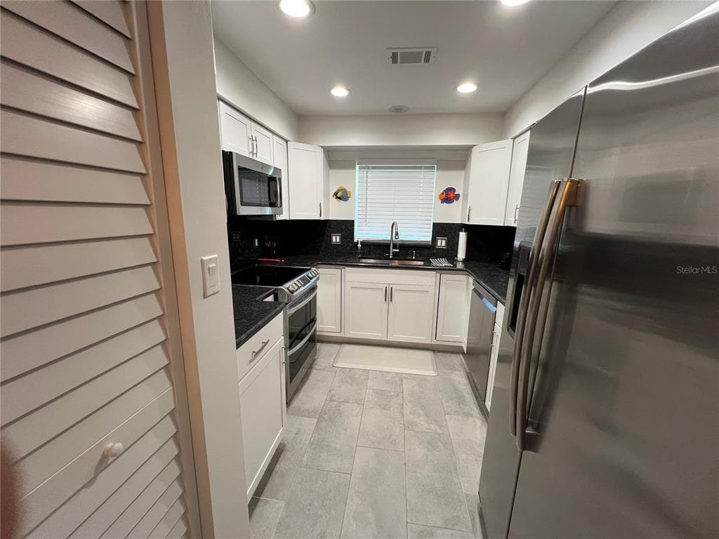 14459 RIVER BEACH DRIVE # 226, PORT CHARLOTTE, FL 33953 — zdjęcie 3