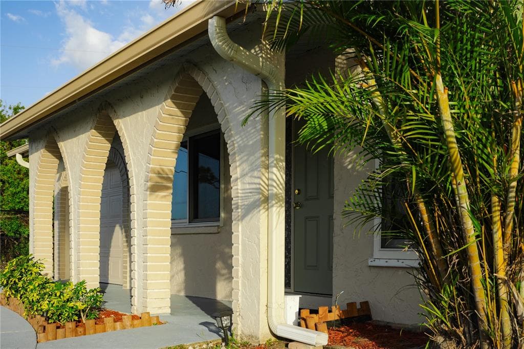 389 MILLPORT STREET NW, PORT CHARLOTTE, FL 33948 — zdjęcie 4