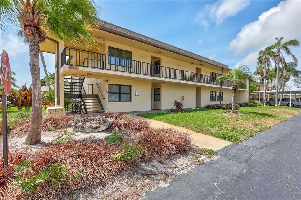 12300 VONN ROAD # 1102, LARGO, FL 33774