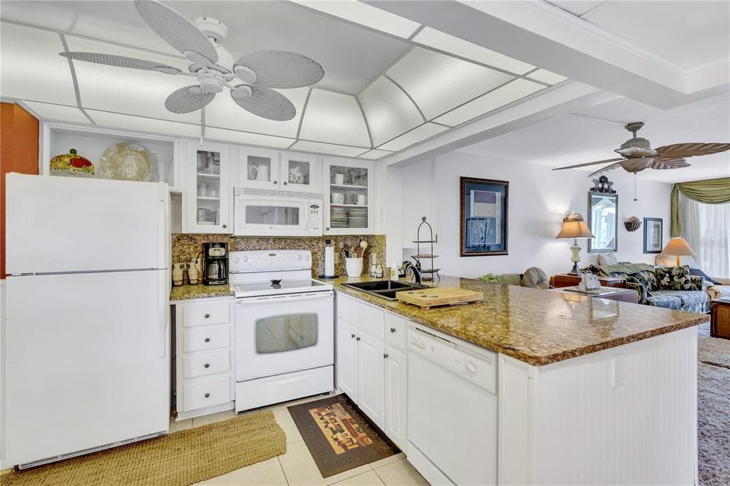 12300 VONN ROAD # 1102, LARGO, FL 33774 — zdjęcie 4