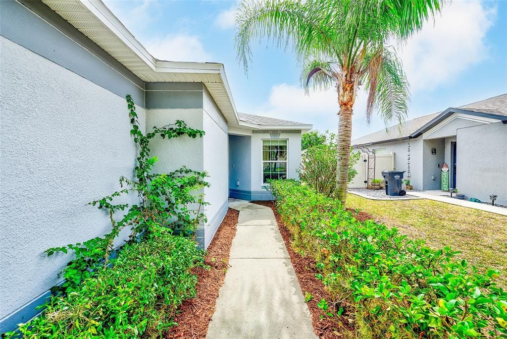 15410 QUAIL WOODS PLACE, RUSKIN, FL 33573 — zdjęcie 4