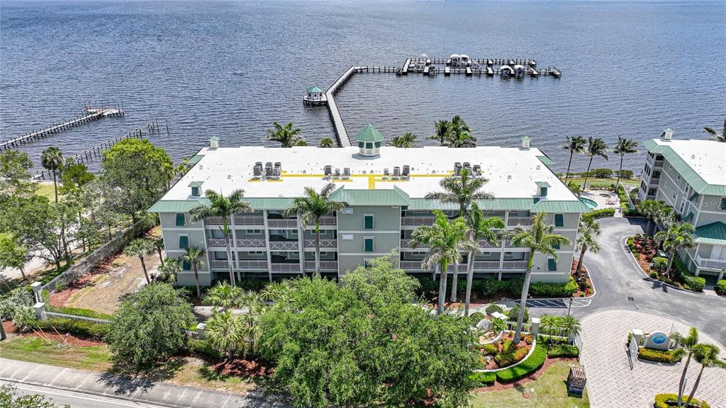 5114 MELBOURNE STREET # A202, PUNTA GORDA, FL 33980