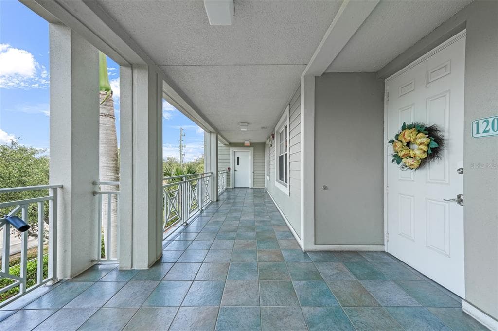 5114 MELBOURNE STREET # A202, PUNTA GORDA, FL 33980 — zdjęcie 4
