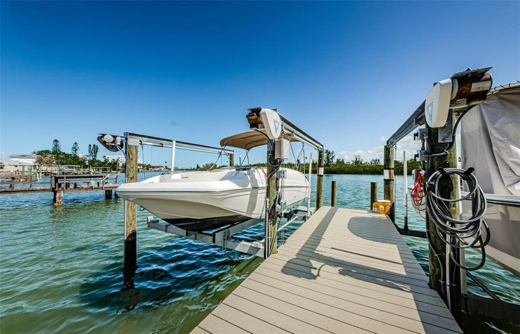 18201 GULF BOULEVARD # 201, REDINGTON SHORES, FL 33708