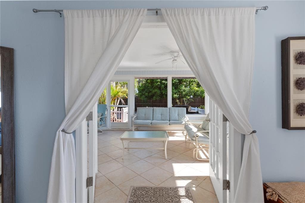 7860 HOLIDAY DRIVE, SARASOTA, FL 34231 — zdjęcie 4