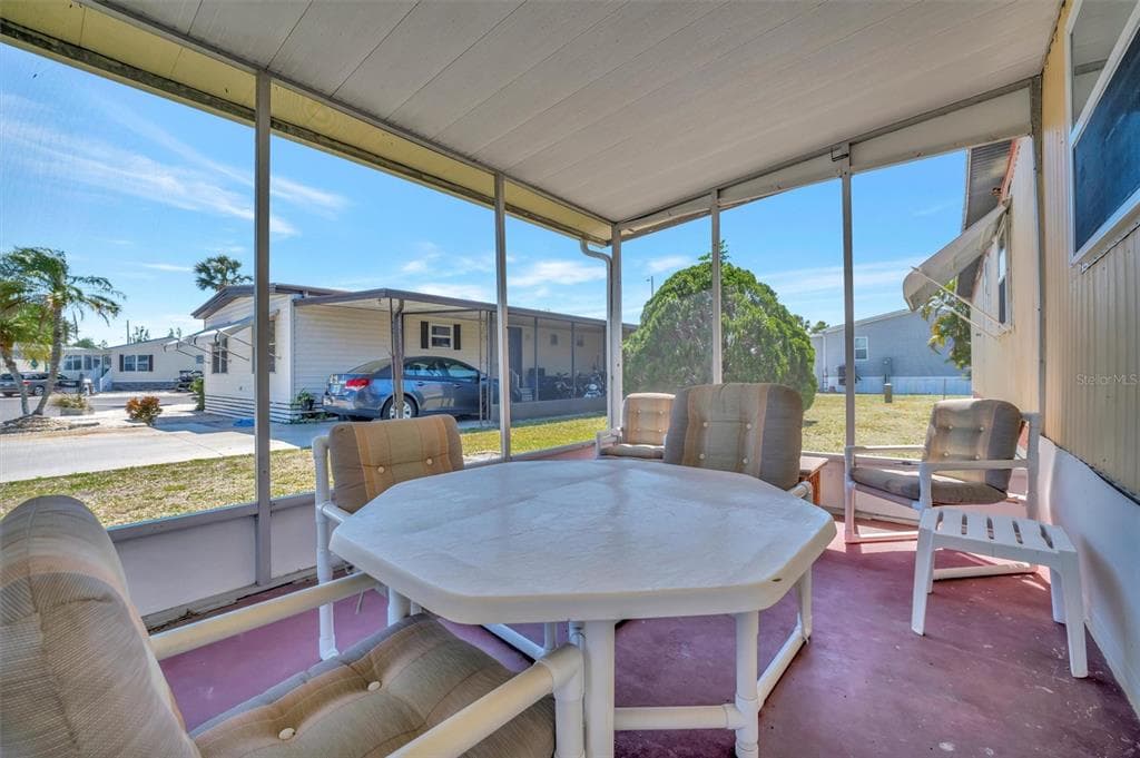 104 SAINT KITTS WAY, APOLLO BEACH, FL 33572 — zdjęcie 2