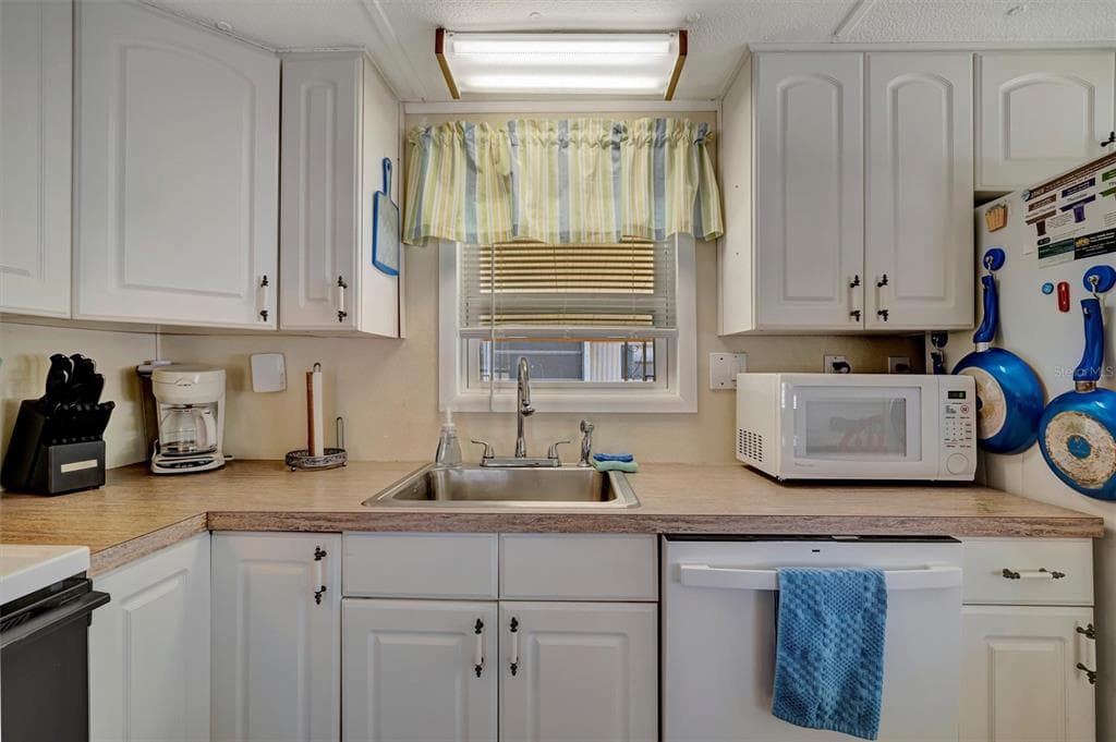 104 SAINT KITTS WAY, APOLLO BEACH, FL 33572 — zdjęcie 4