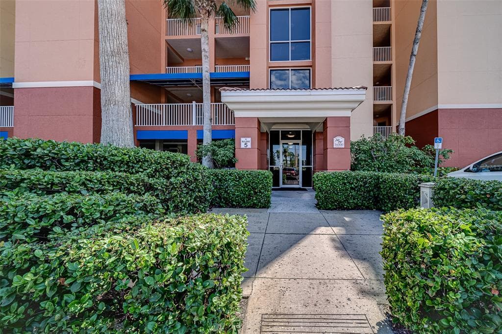 16500 GULF BOULEVARD # 355, NORTH REDINGTON BEACH, FL 33708 — zdjęcie 4