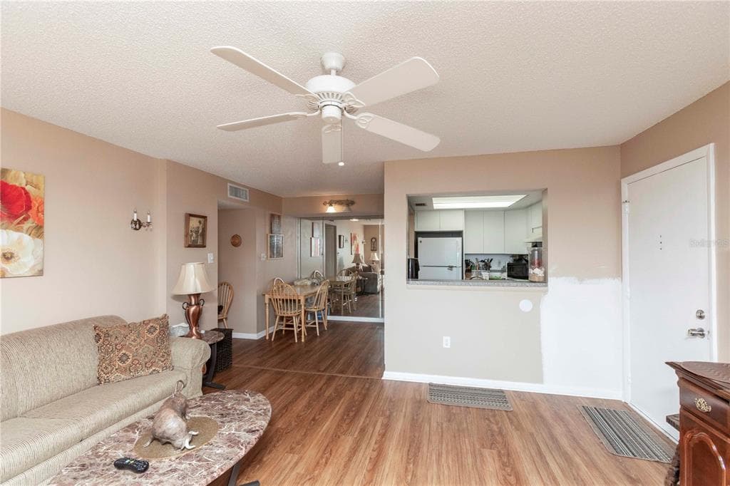 4726 MARINE PARKWAY # 201, NEW PORT RICHEY, FL 34652 — zdjęcie 5