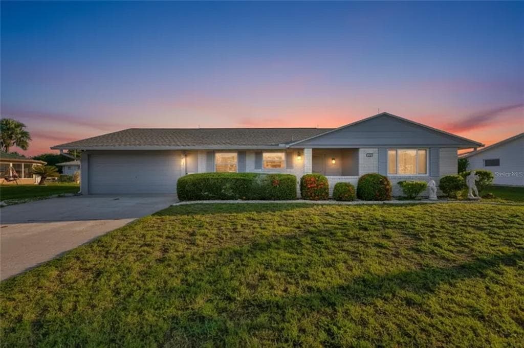 1809 HAVERFORD AVENUE, SUN CITY CENTER, FL 33573