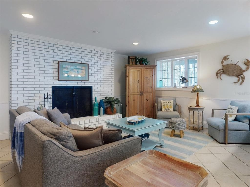 1913 HILL STREET # 1, NEW SMYRNA BEACH, FL 32169 — zdjęcie 5