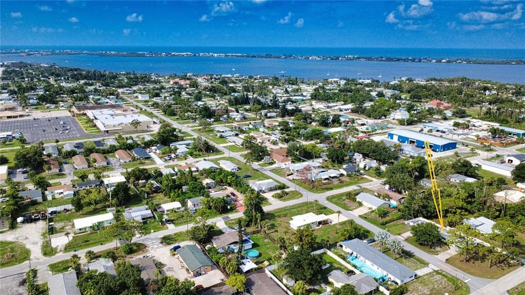 50 S NEW YORK AVENUE # 2, ENGLEWOOD, FL 34223 — zdjęcie 3