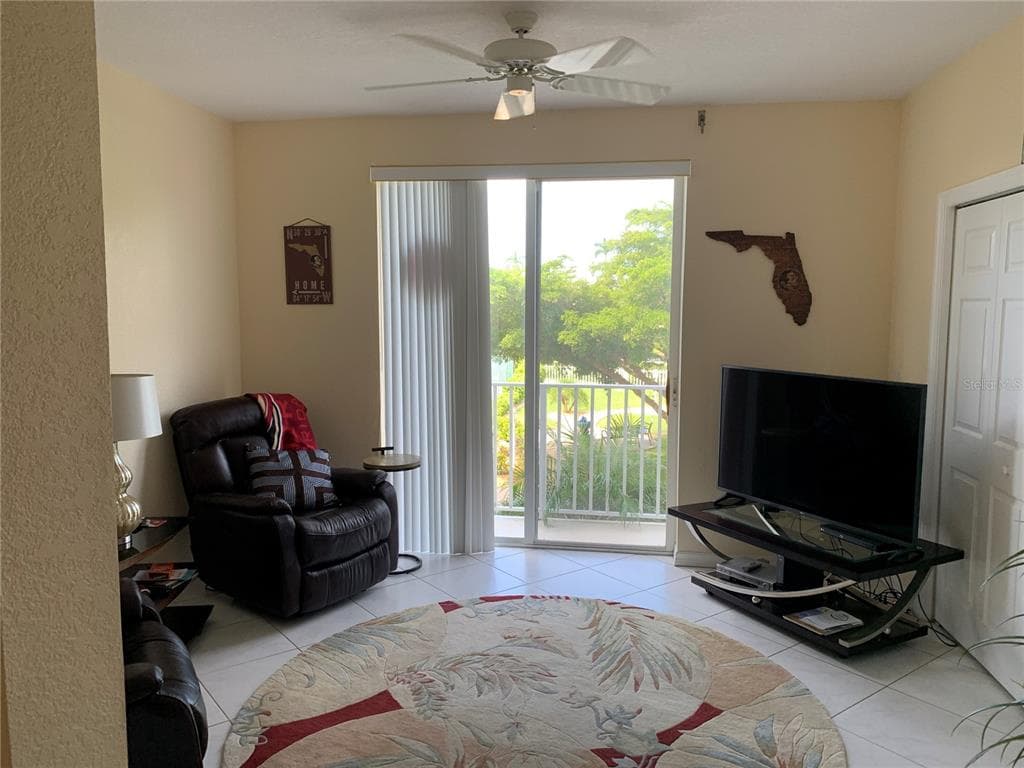 200 HARBOR WALK DRIVE # 321, PUNTA GORDA, FL 33950 — zdjęcie 4