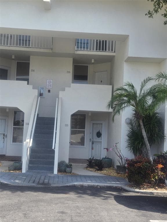 5153 ISLA KEY BOULEVARD S # 215, ST PETERSBURG, FL 33715