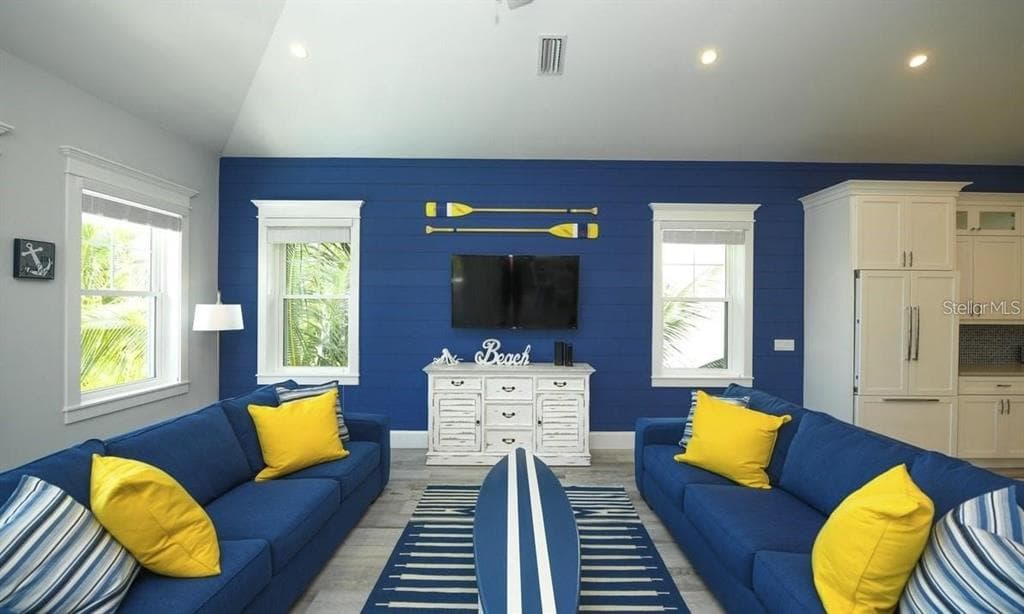 212 SPRING AVENUE, ANNA MARIA, FL 34216 — zdjęcie 5