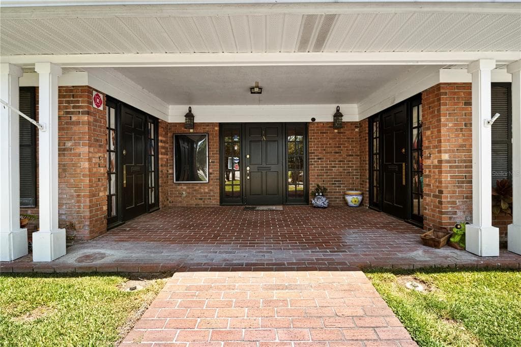 1700 DR MARTIN LUTHER KING JR STREET N # A, ST PETERSBURG, FL 33704