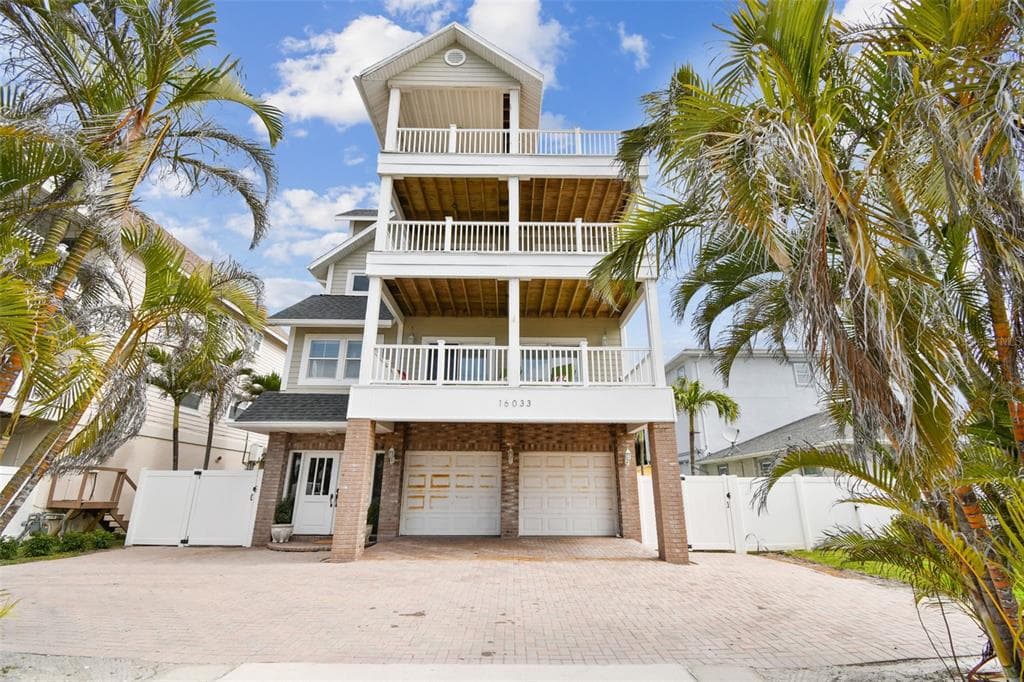 16033 GULF BOULEVARD, REDINGTON BEACH, FL 33708