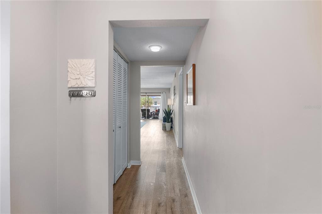 8703 BARDMOOR BOULEVARD # 305, SEMINOLE, FL 33777 — zdjęcie 3