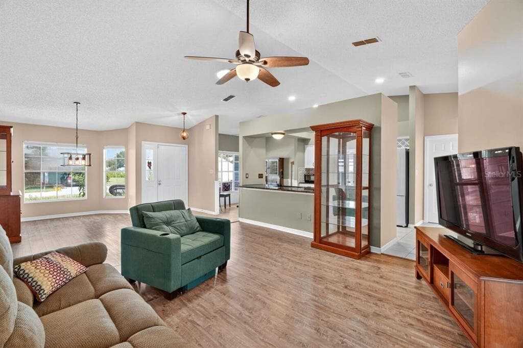25800 BELLE HELENE, LEESBURG, FL 34748 — zdjęcie 5