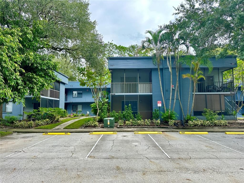 2349 OAK PARK WAY # 107, ORLANDO, FL 32822