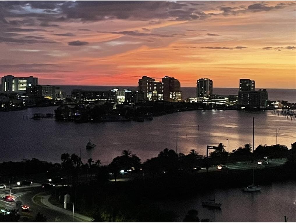 31 ISLAND WAY # 1403, CLEARWATER BEACH, FL 33767 — zdjęcie 4
