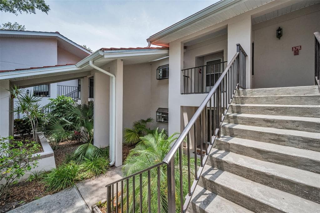 300 S FLORIDA AVENUE # 200J, TARPON SPRINGS, FL 34689 — zdjęcie 2