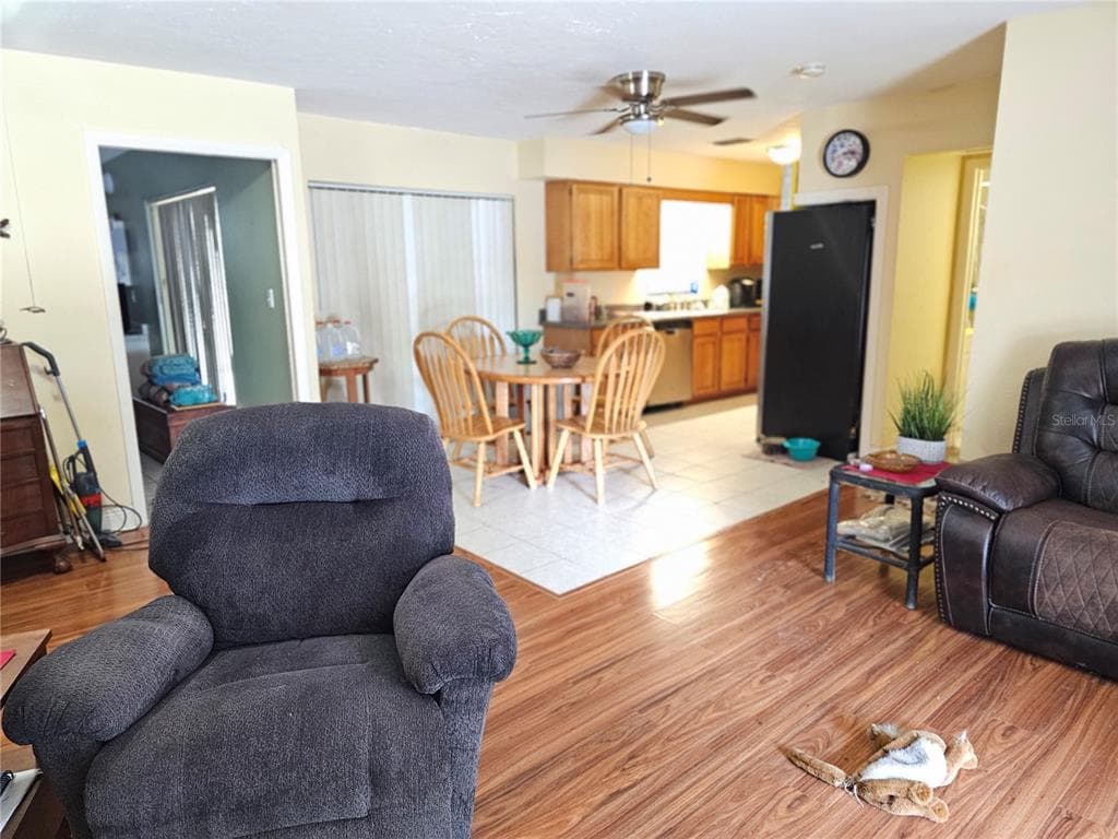 1114 27TH STREET SE # A, RUSKIN, FL 33570 — zdjęcie 3