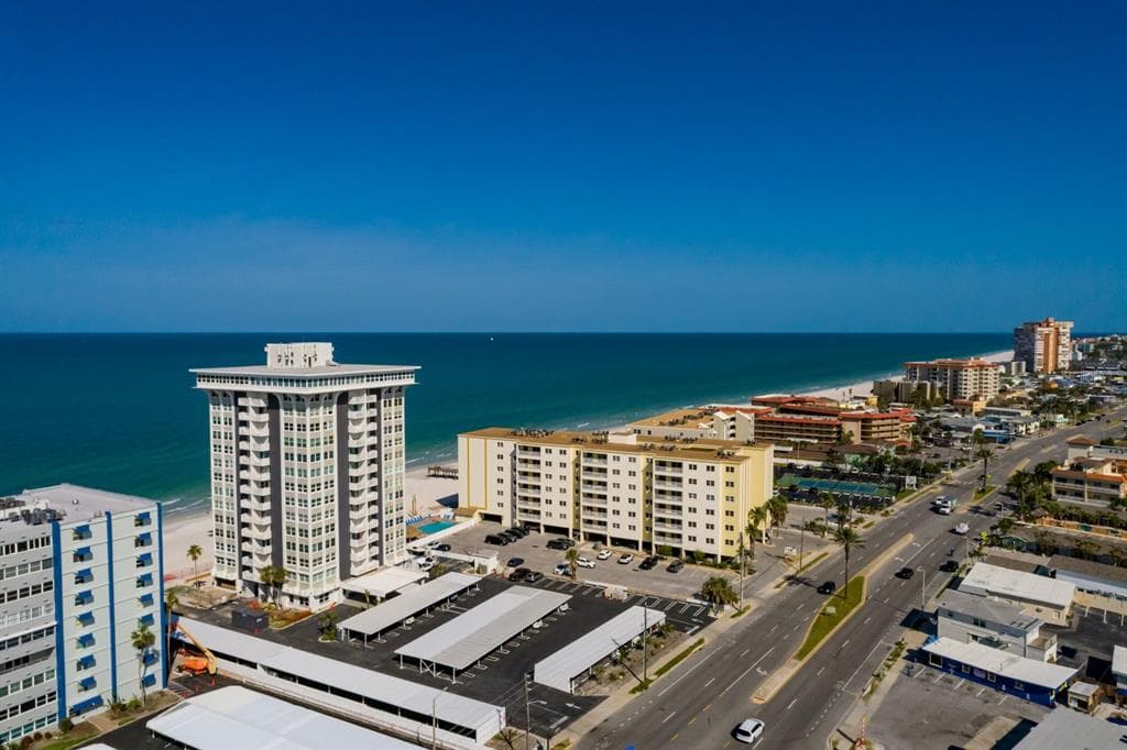 17408 GULF BOULEVARD # 203, REDINGTON SHORES, FL 33708 — zdjęcie 2