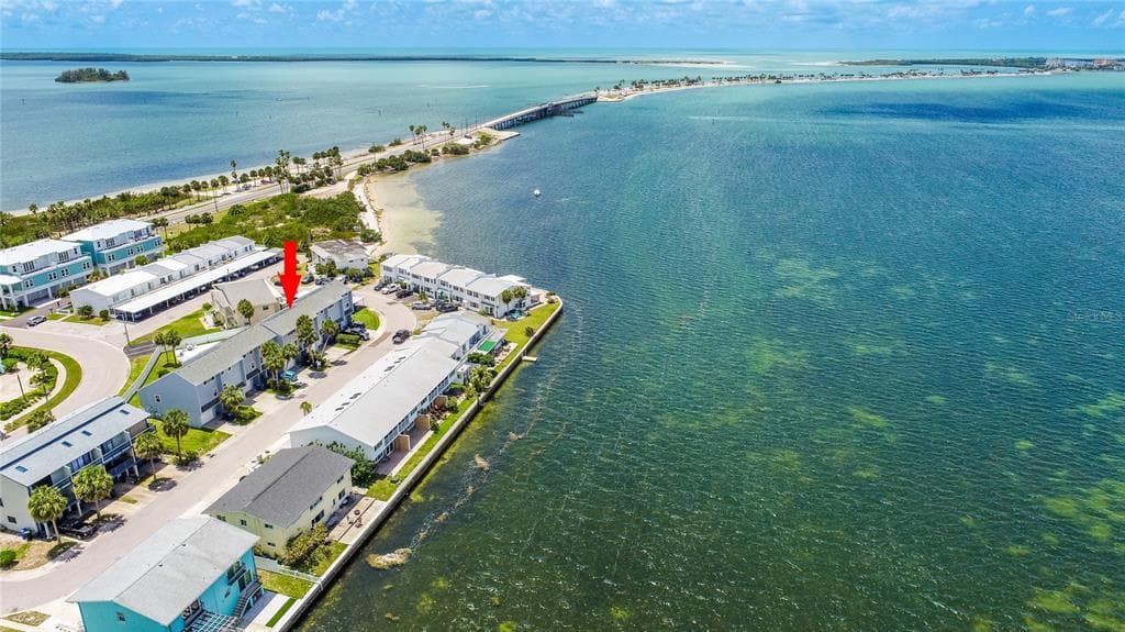 2643 ST JOSEPHS DRIVE W, DUNEDIN, FL 34698 — zdjęcie 4