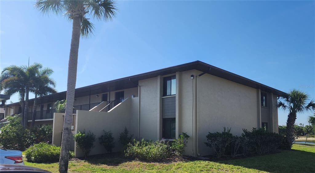 4056 OAKVIEW DRIVE # E10, PORT CHARLOTTE, FL 33980