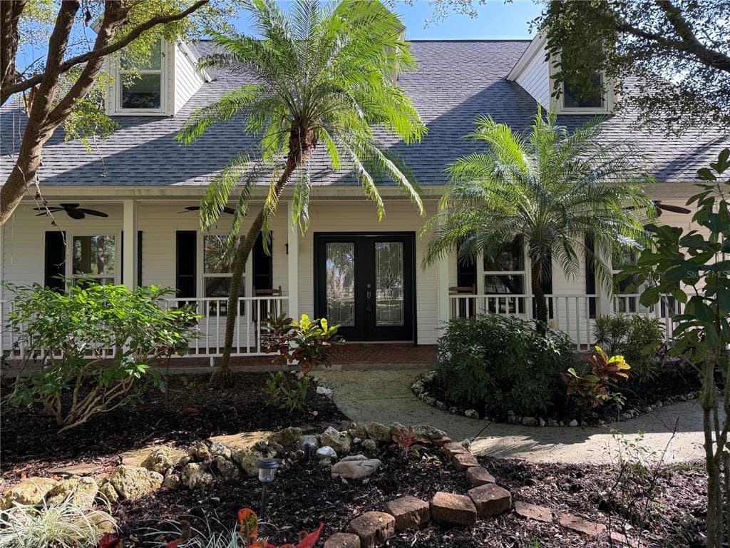 6915 215TH STREET E, BRADENTON, FL 34211