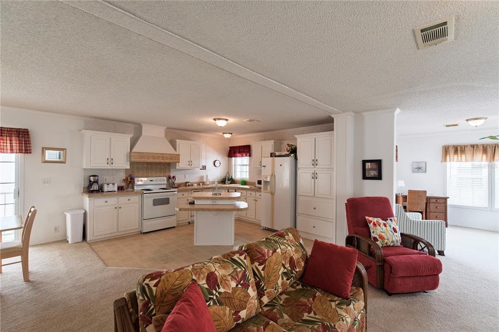 36 FREEMAN AVENUE, PUNTA GORDA, FL 33950 — zdjęcie 2