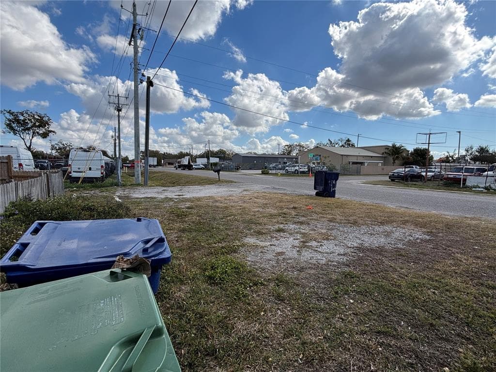 4213 W CAYUGA STREET, TAMPA, FL 33614 — zdjęcie 3