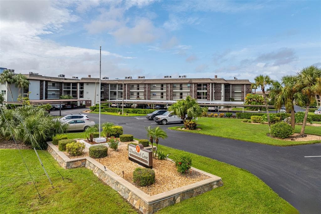 5157 SILENT LOOP # 208, NEW PORT RICHEY, FL 34652 — zdjęcie 2