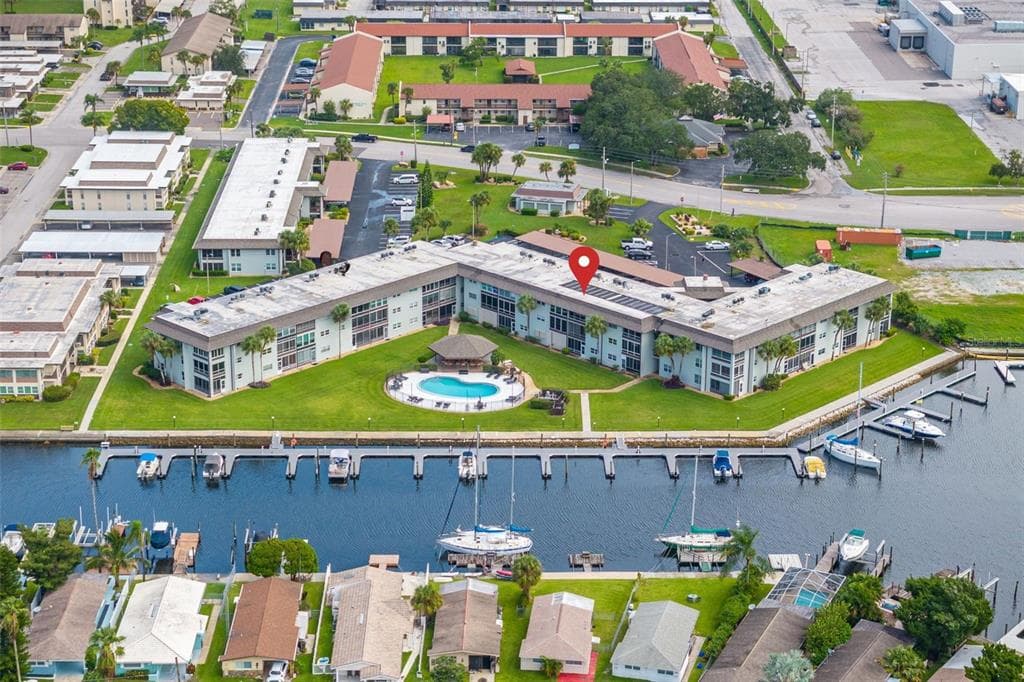 5157 SILENT LOOP # 208, NEW PORT RICHEY, FL 34652