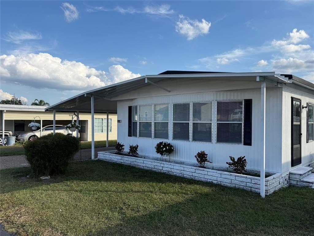 37832 MADEIRA AVENUE, ZEPHYRHILLS, FL 33541 — zdjęcie 3