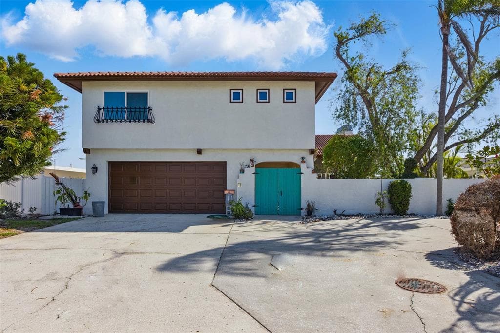 11285 8TH STREET E, TREASURE ISLAND, FL 33706