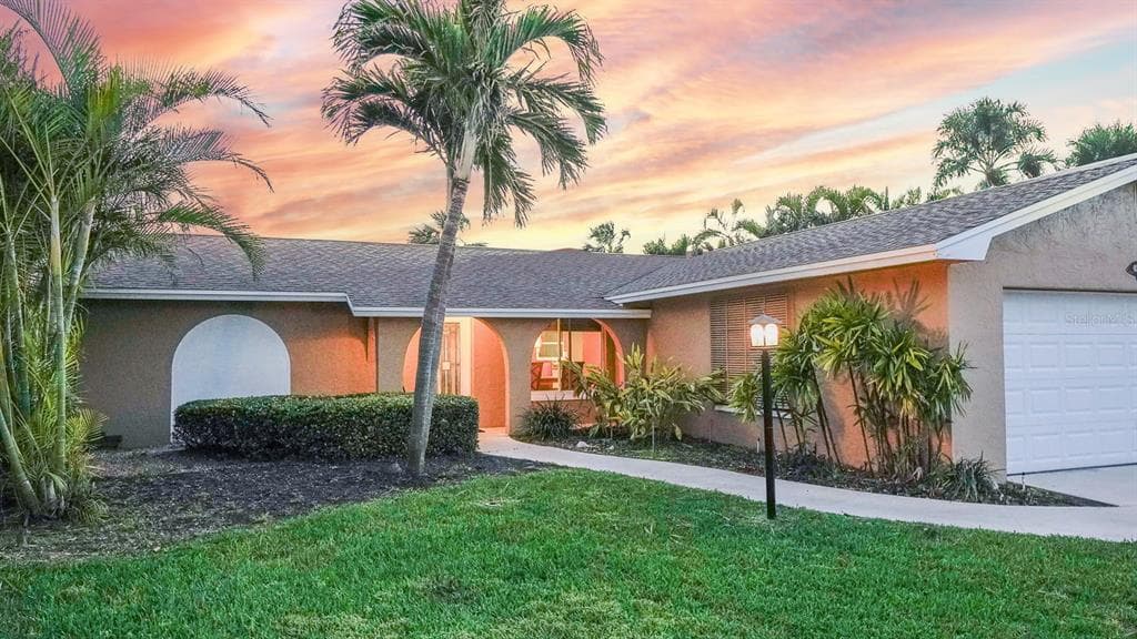 3606 BELLE VISTA DRIVE E, ST PETE BEACH, FL 33706