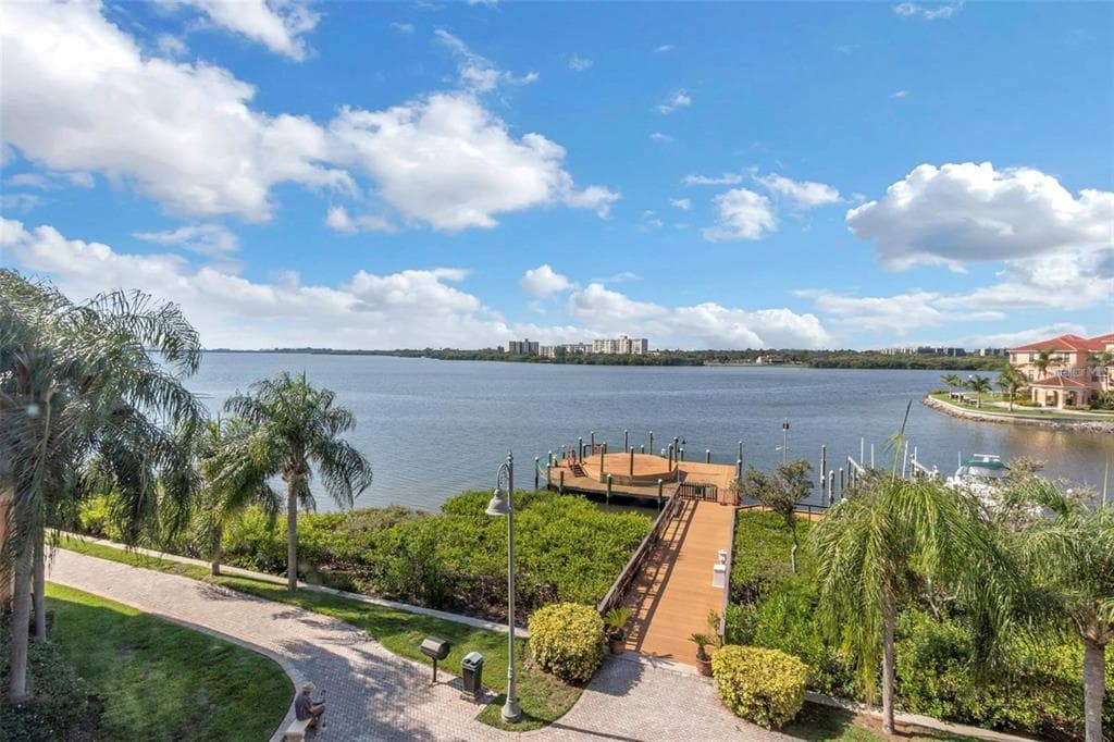 2715 VIA CAPRI # 732, CLEARWATER, FL 33764 — zdjęcie 4