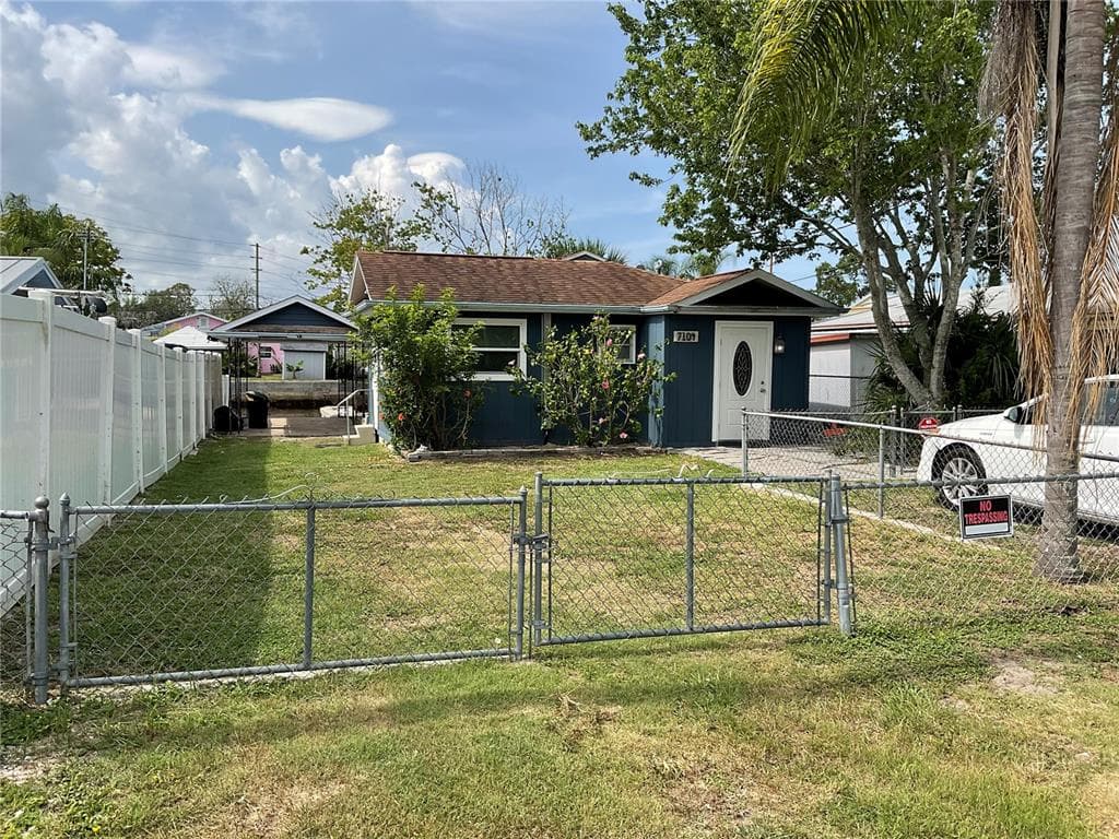 7104 FAIR LANE, HUDSON, FL 34667